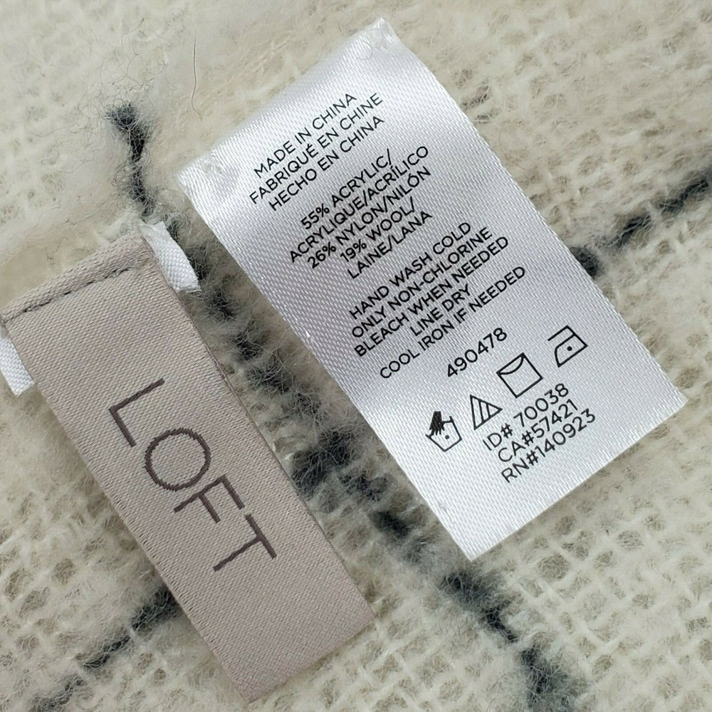 LOFT Women's Wool Blend Scarf Cream Black Check Rectangular One Size Fringe - Picture 4 of 4